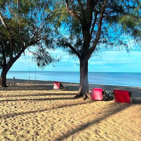 Ao Thai Resort Sathing Phra Bagian luar foto