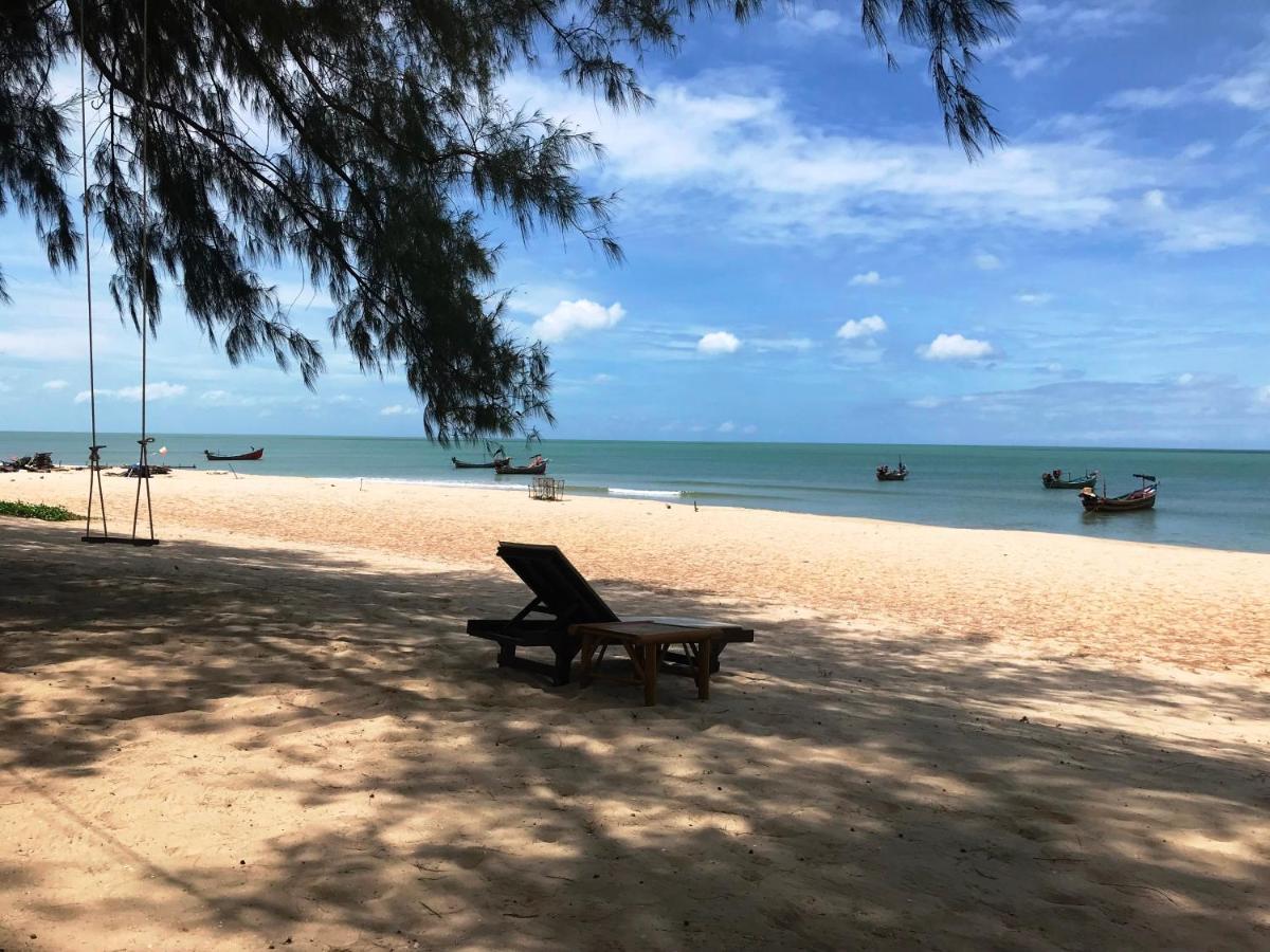 Ao Thai Resort Sathing Phra Bagian luar foto
