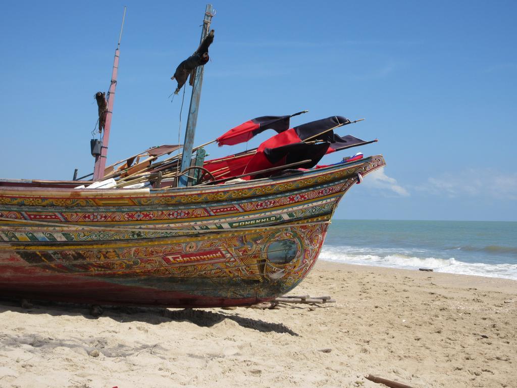 Ao Thai Resort Sathing Phra Bagian luar foto