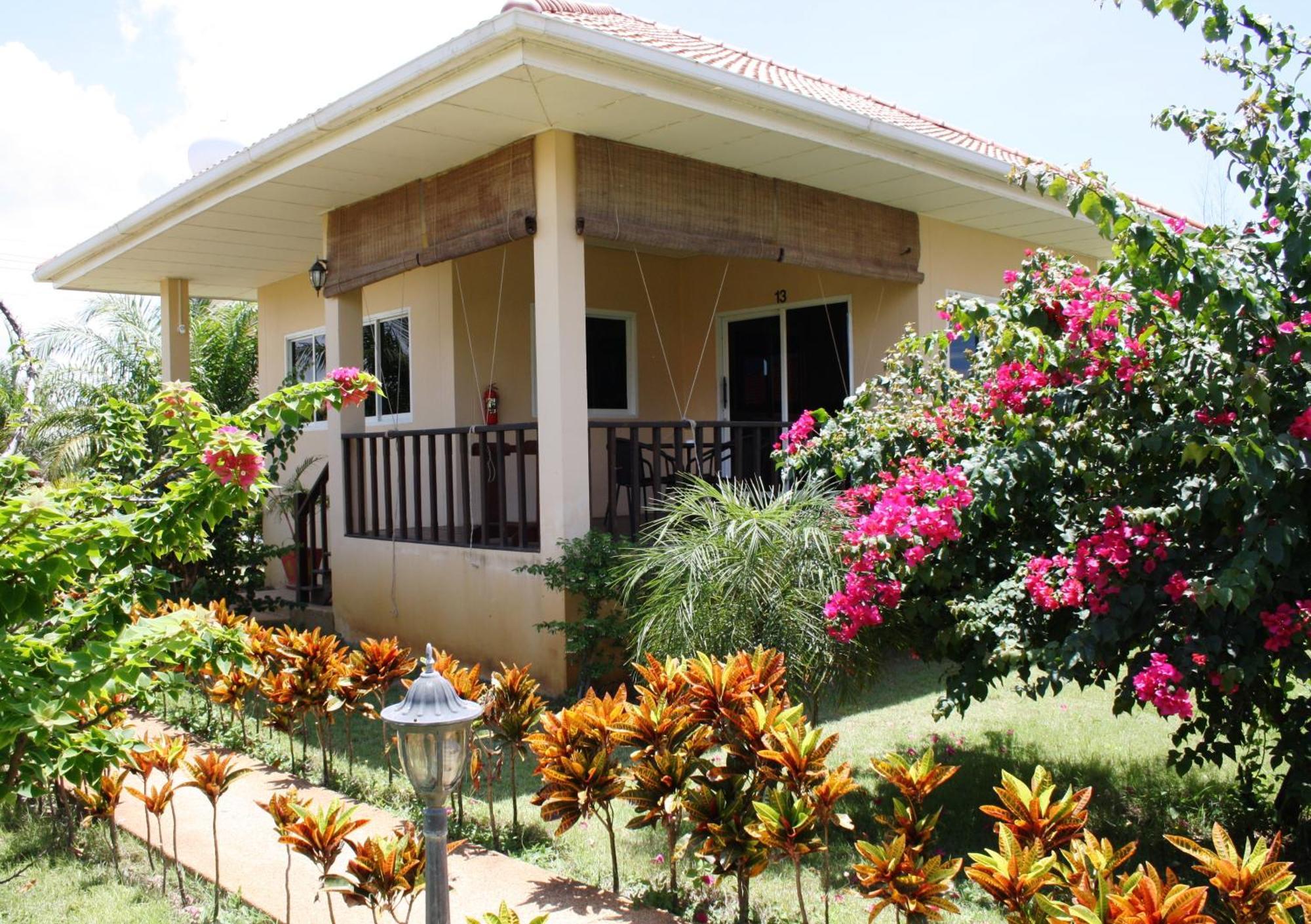 Ao Thai Resort Sathing Phra Bagian luar foto